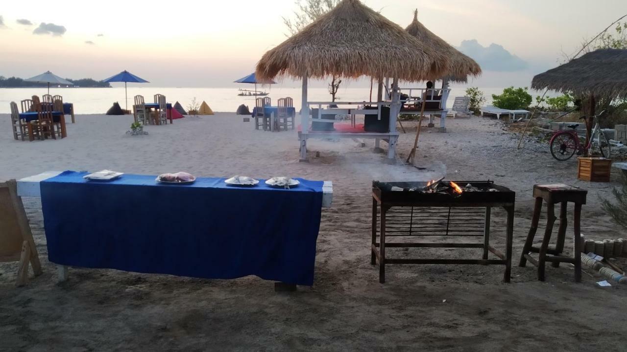 Sunset Beach Bungalow Ilhas Gili Exterior foto