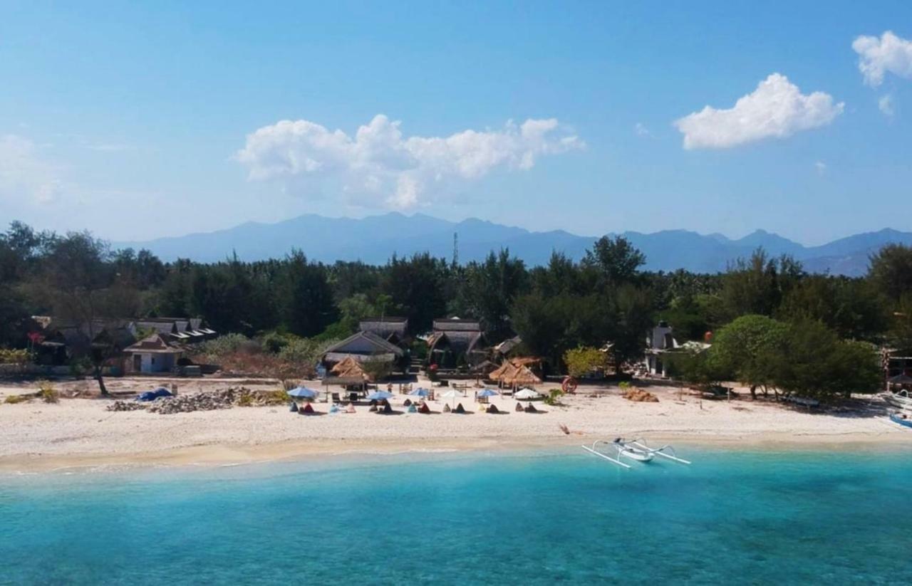 Sunset Beach Bungalow Ilhas Gili Exterior foto