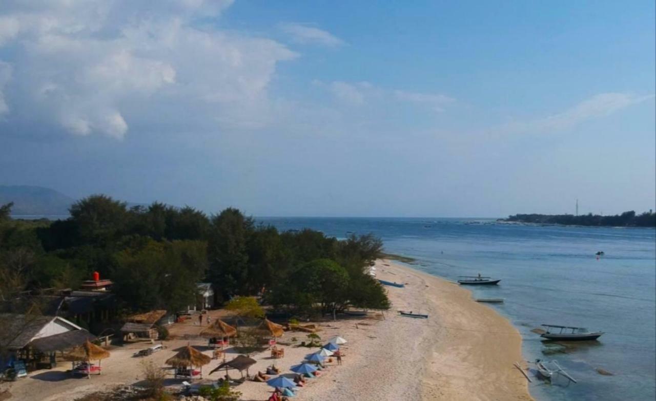 Sunset Beach Bungalow Ilhas Gili Exterior foto