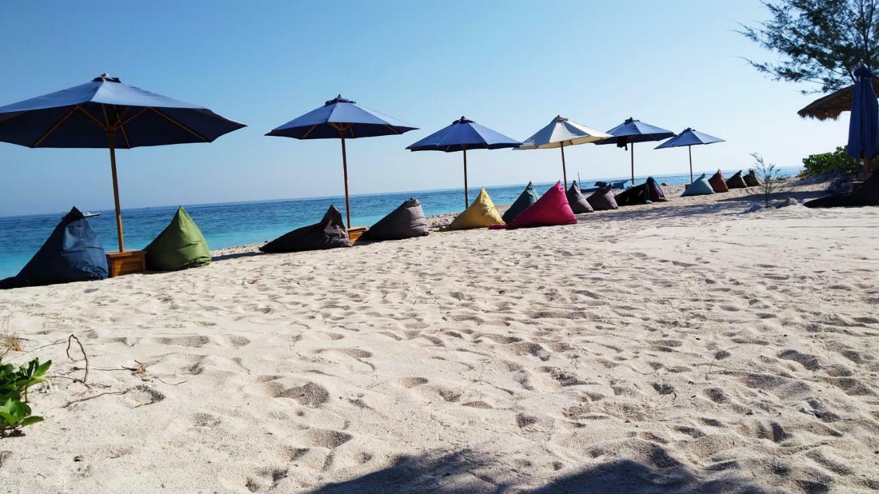 Sunset Beach Bungalow Ilhas Gili Exterior foto