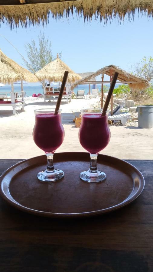 Sunset Beach Bungalow Ilhas Gili Exterior foto